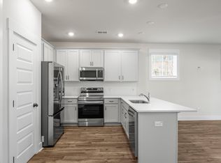 304 Bremerton Dr, Goose Creek, SC 29445