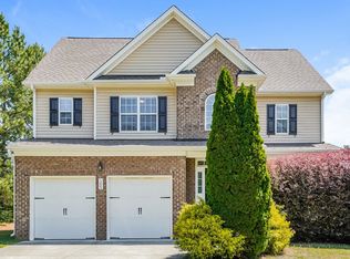 1220 Crendall Way, Wake Forest, NC 27587