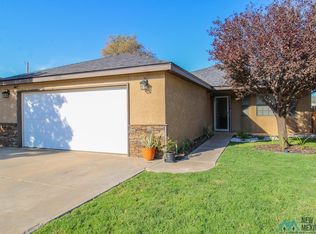 1003 Sun Ct, Portales, NM 88130