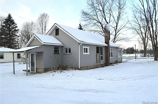2nd image of 57137 New Hudson Dr W