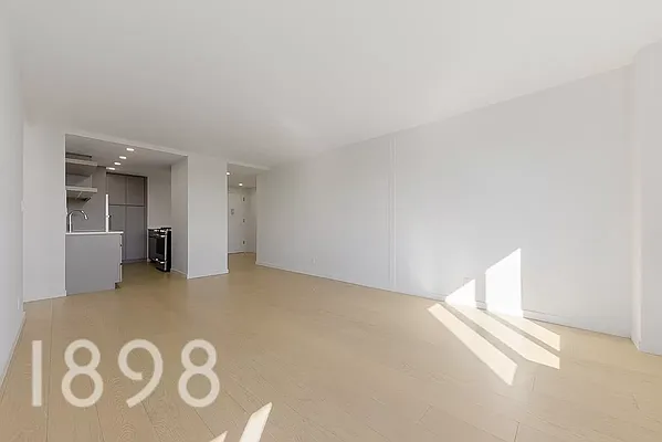 Rented by A&E Real Estate Management | media 19