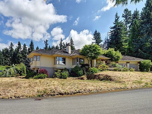 5th image of 2410 91st Pl NE