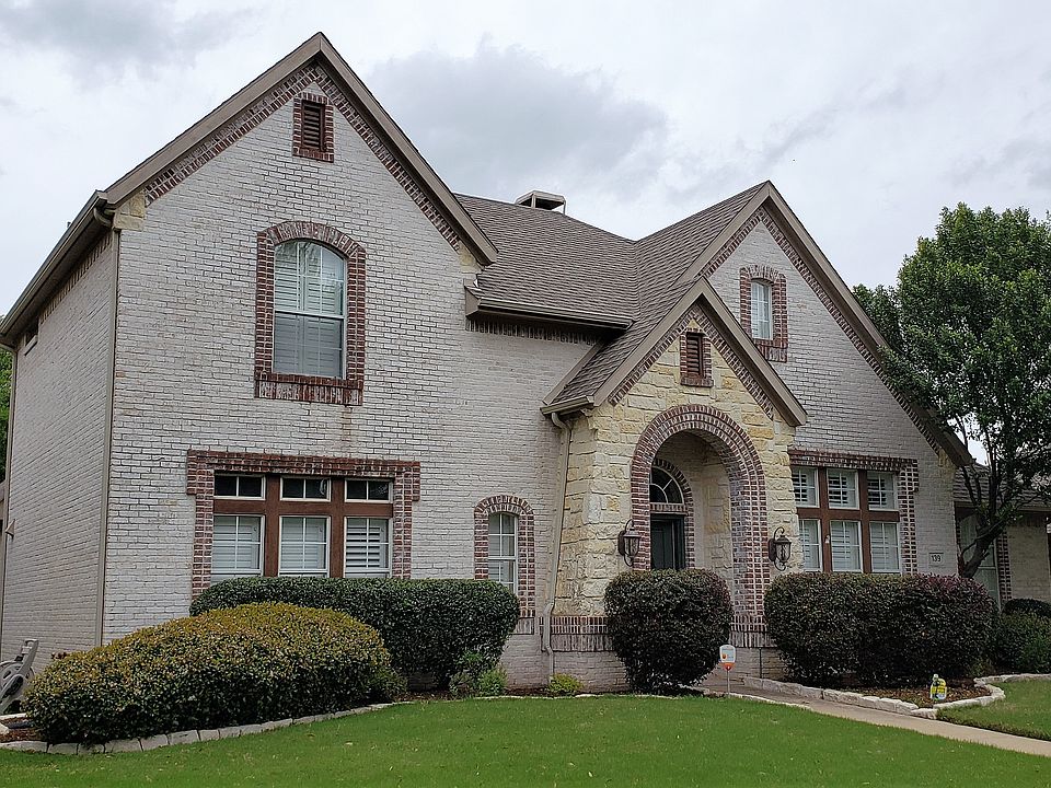 1st image of 139 Park Valley Ct