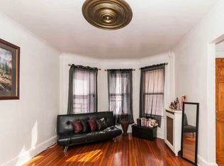272 Woodlawn Ave #A, Jersey City, NJ 07305