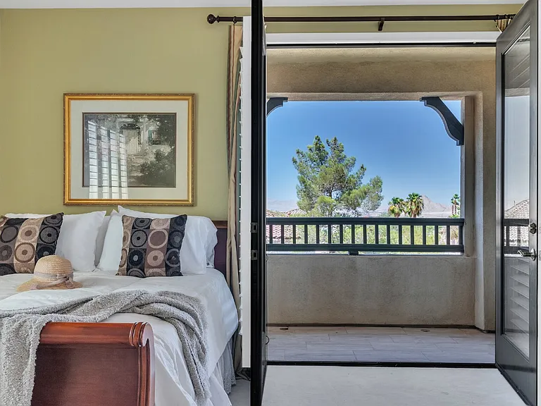 1455 Foothills Village Dr — Photo 51