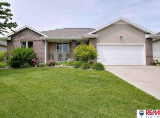 16216 Heather St, Omaha, NE 68136
