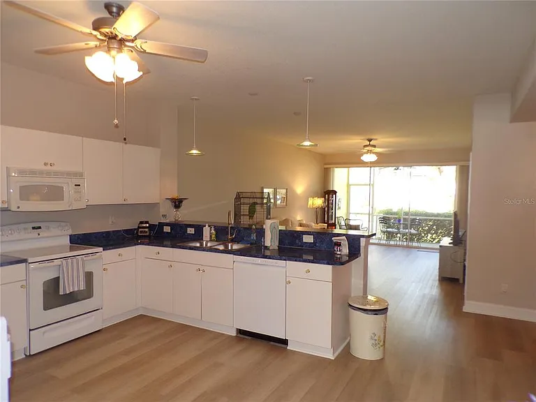 2000 Bal Harbor Blvd #9112 — Photo 2