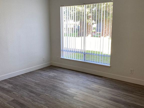 3rd image of 10055 Terra Loma Dr #10198532