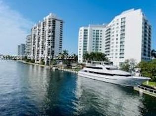 2670 E Sunrise Blvd #721, Fort Lauderdale, FL 33304