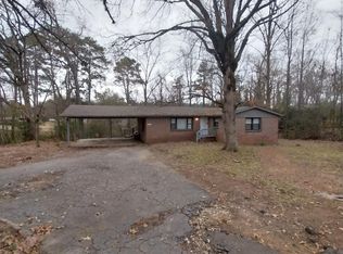 1536 Lilly Ln, Bessemer, AL 35023