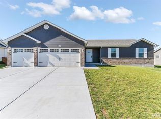 133 Wakefield Dr, Wright City, MO 63390