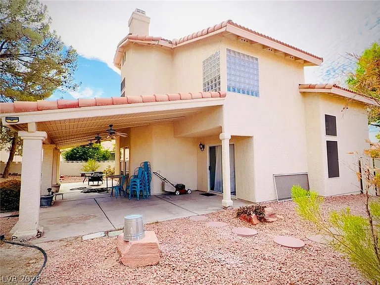 8405 Justine Ct — Photo 41