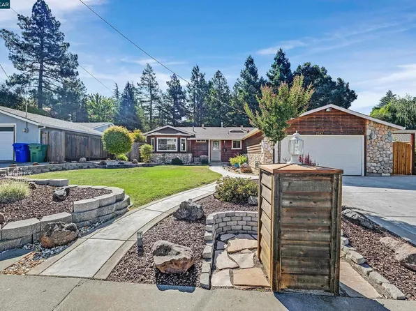 2542 Doidge Ave, Pinole, CA 94564