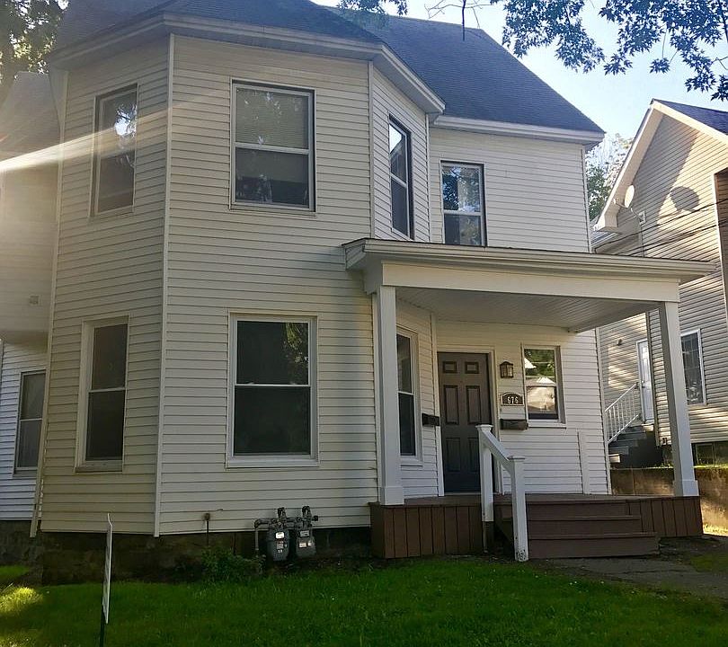 1st image of 676 N Main St