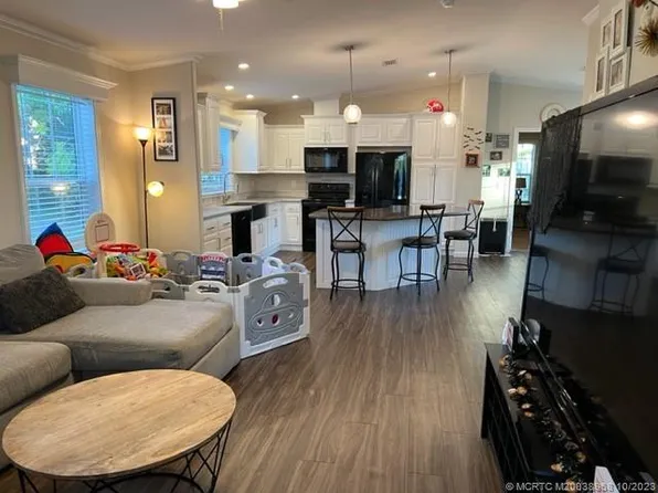 2555 Pga Blvd #122A, Palm Beach Gardens, FL 33410