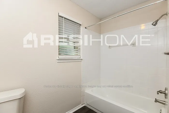 820 Timberoaks Dr — Photo 12