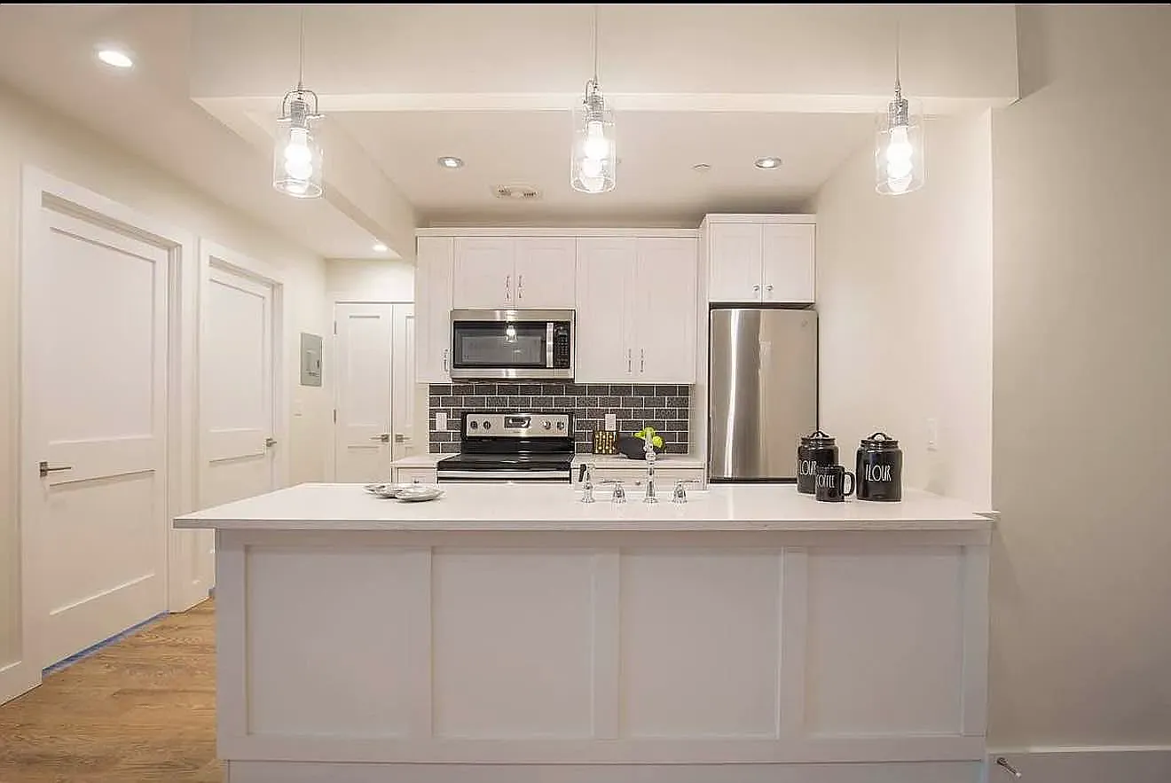 1084 Rogers Avenue — Photo 4