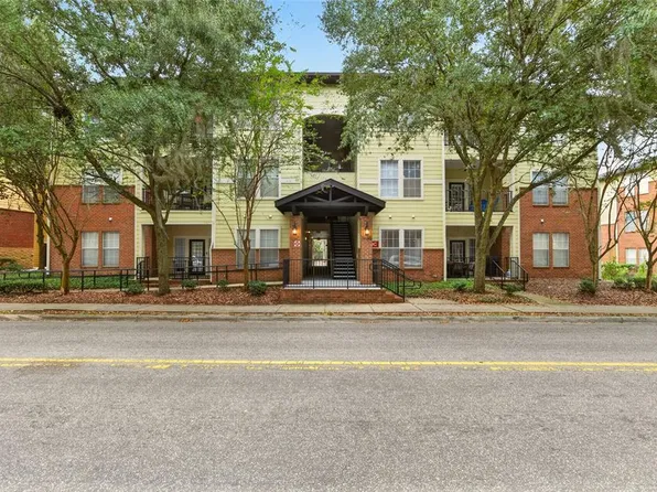 1235 SW 9TH ROAD #304, GAINESVILLE, FL 32601