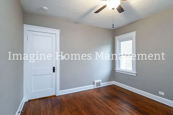 2176 Glenbury Ave #1 — Photo 12
