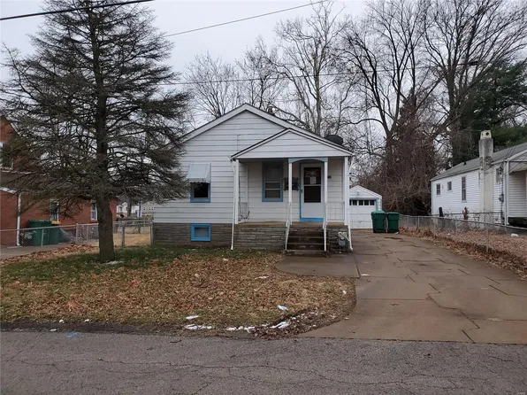 210 Habecking Dr, Saint Louis, MO 63137