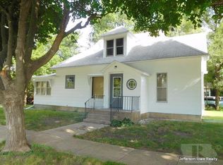 907 Jefferson St, Scranton, IA 51462
