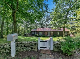 39 Birchwood Rd, Monroe, CT 06468