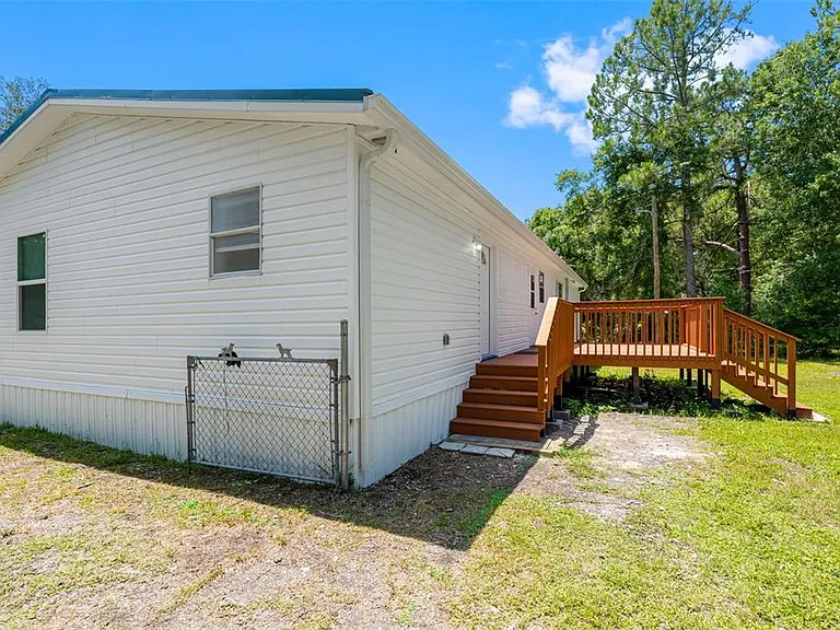 6847 Woodsman Dr — Photo 6