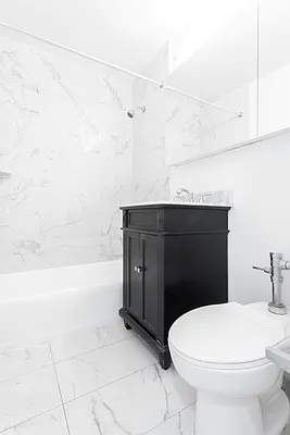 Rented by Olnick Organization | media 6