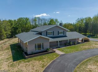 10 N Honeyman Rd, Whitehouse Station, NJ 08889