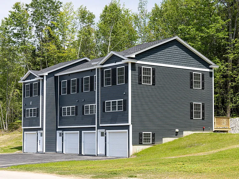Estates at Langley Cove — Photo 2