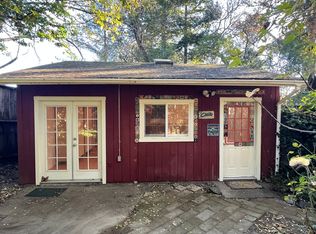 8710 Graton Rd, Sebastopol, CA 95472