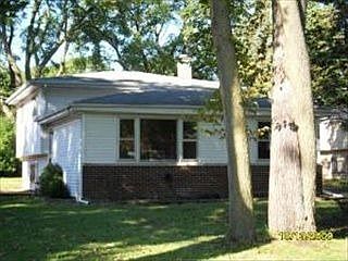 5th image of 3928 N Lincoln St