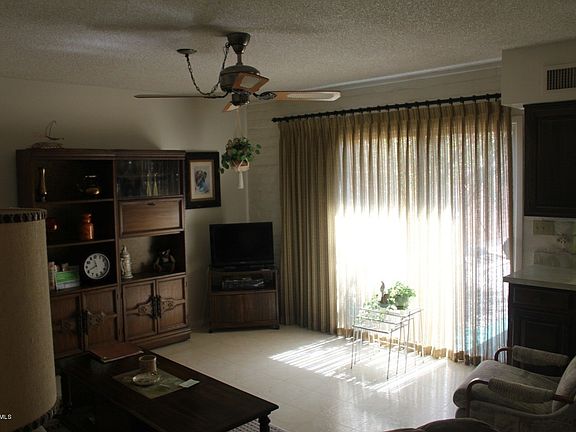 4th image of 23 W Valle Pl