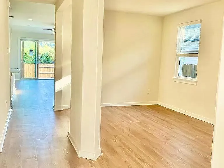 2116 Bobtail Pass — Photo 9