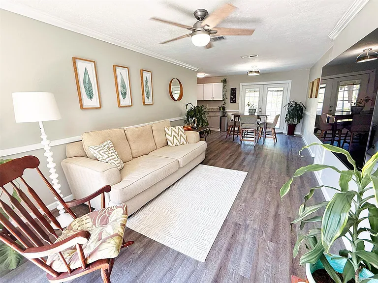 307 Bellmar Ln — Photo 4