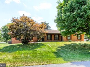 14 Behney Rd, Lebanon, PA 17042