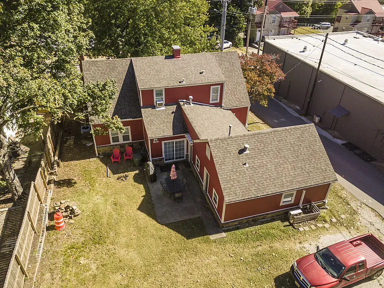 335 N Gregg Ave #B — Photo 11