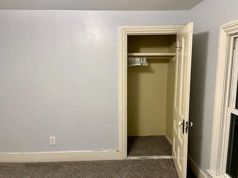 186 Essex St #2 — Photo 8