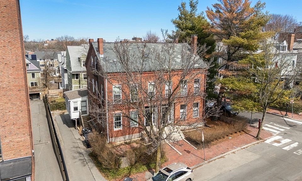 1st image of 343 Harvard St