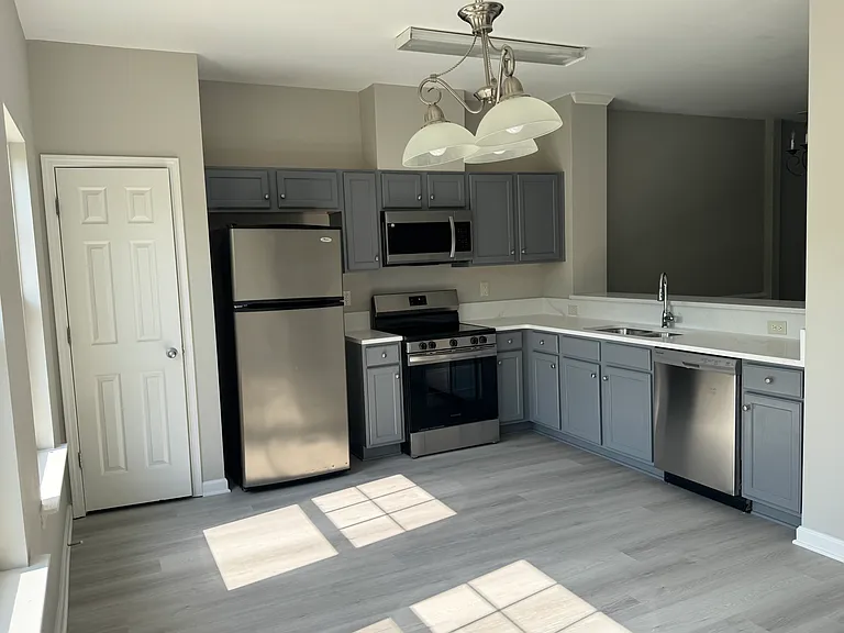 108 Linden Park Ln — Photo 35