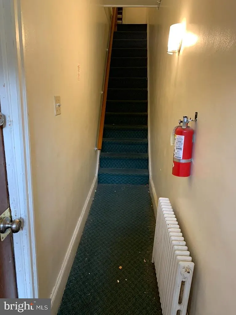 1 bed, 400 sqft, $750 — Photo 3