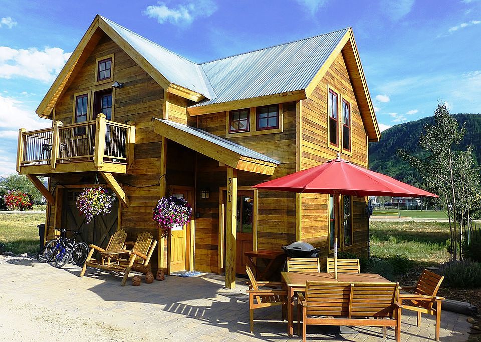 The Carriage House