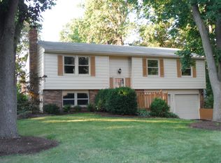 7741 Knickerbocker Dr NE, Warren, OH 44484