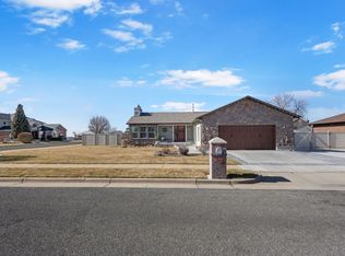5581 S 100 W, Washington Terrace, UT 84405