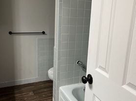 Parke East Townhomes LLC