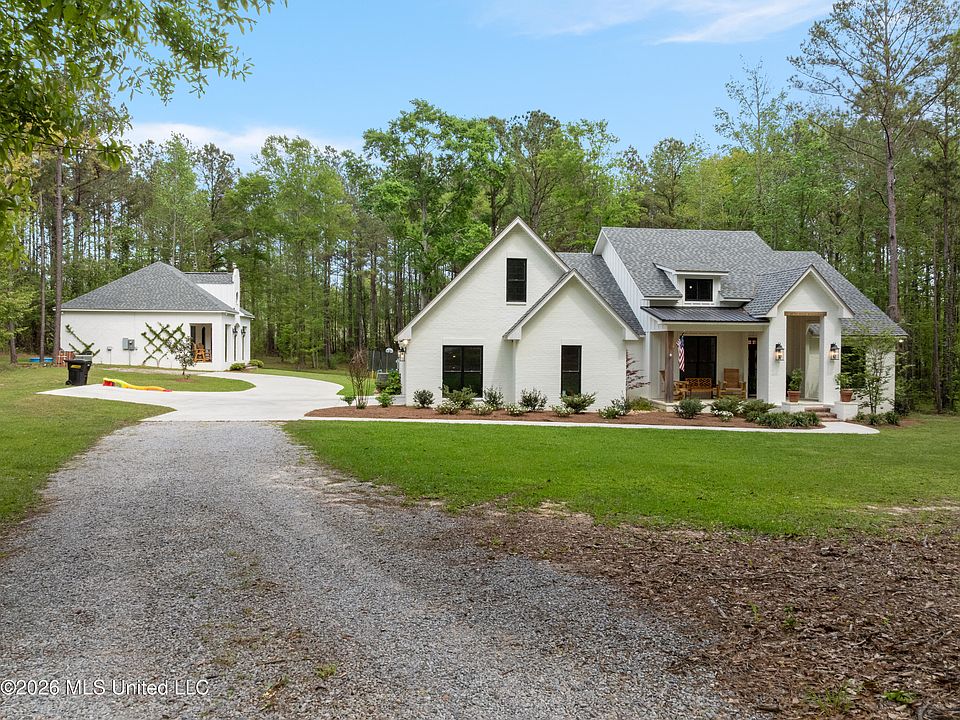 1st image of 75 Otis Lee Rd