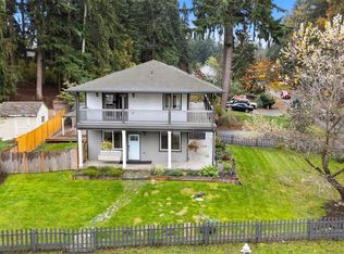 5303 191st Avenue Ct E, Lake Tapps, WA