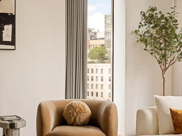 325 West Broadway image 3 of 20