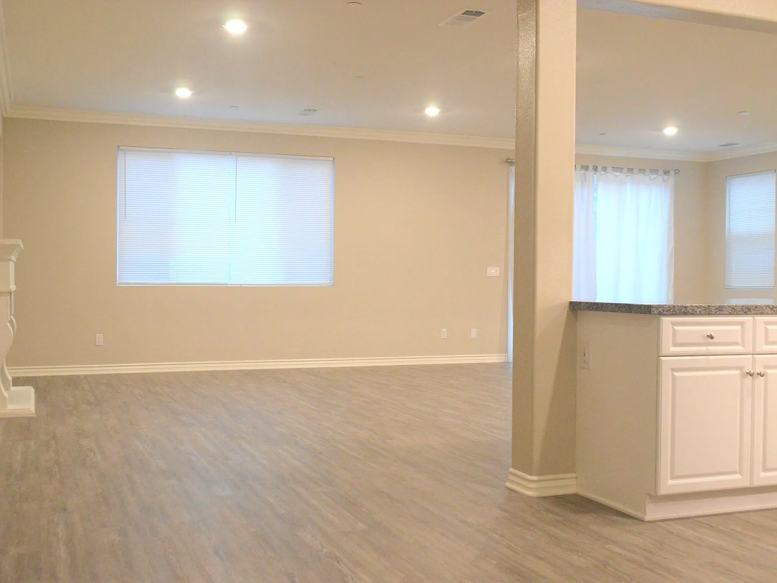 6 bed, 4121 sqft, $5,800 — Photo 4