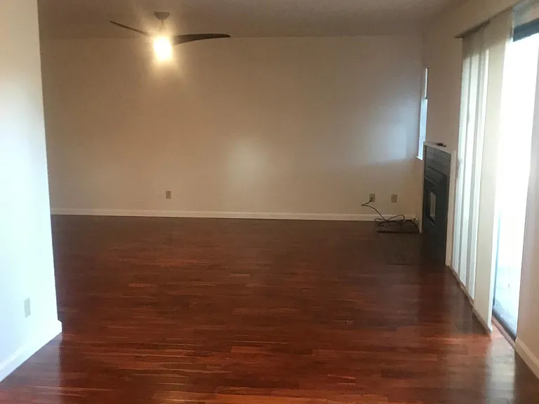7258 Valley View Ct — Photo 22